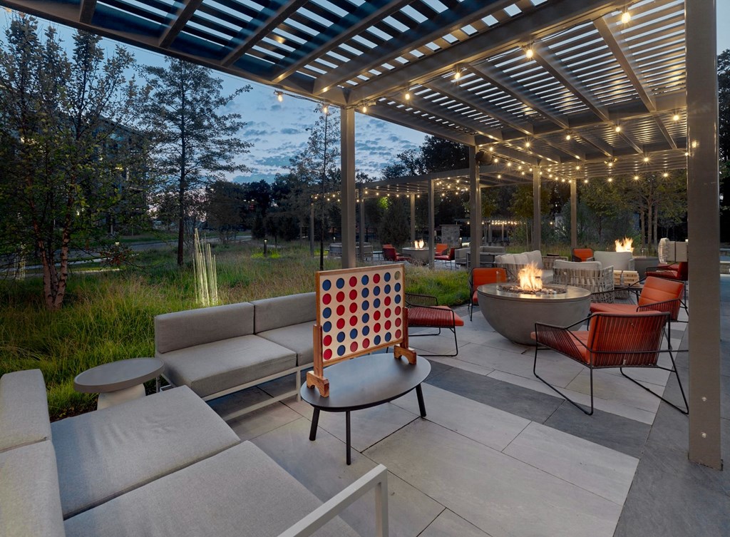 outdoor lounge, fire pits, outdoor dining, bbq area