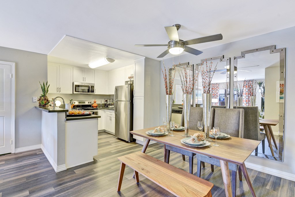 Kitchen and Dining at Park Pointe, El Cajon, 92019