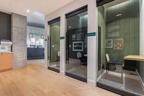 One Seven At Belleview Station