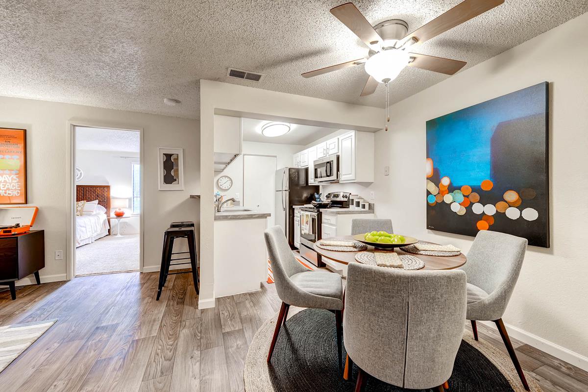 Dining Area next to the kitchen with ceiling fan