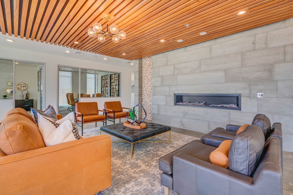 additional photo for property listing at chic digs with room to stretch out in the village 22 car