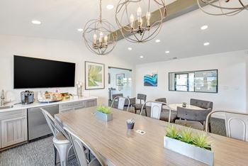 LED Lighting in the dining room