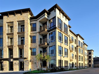 Apartment Building Exterior Apartment Building Exterior at District 28, Houston, Texas - Photo Gallery 2