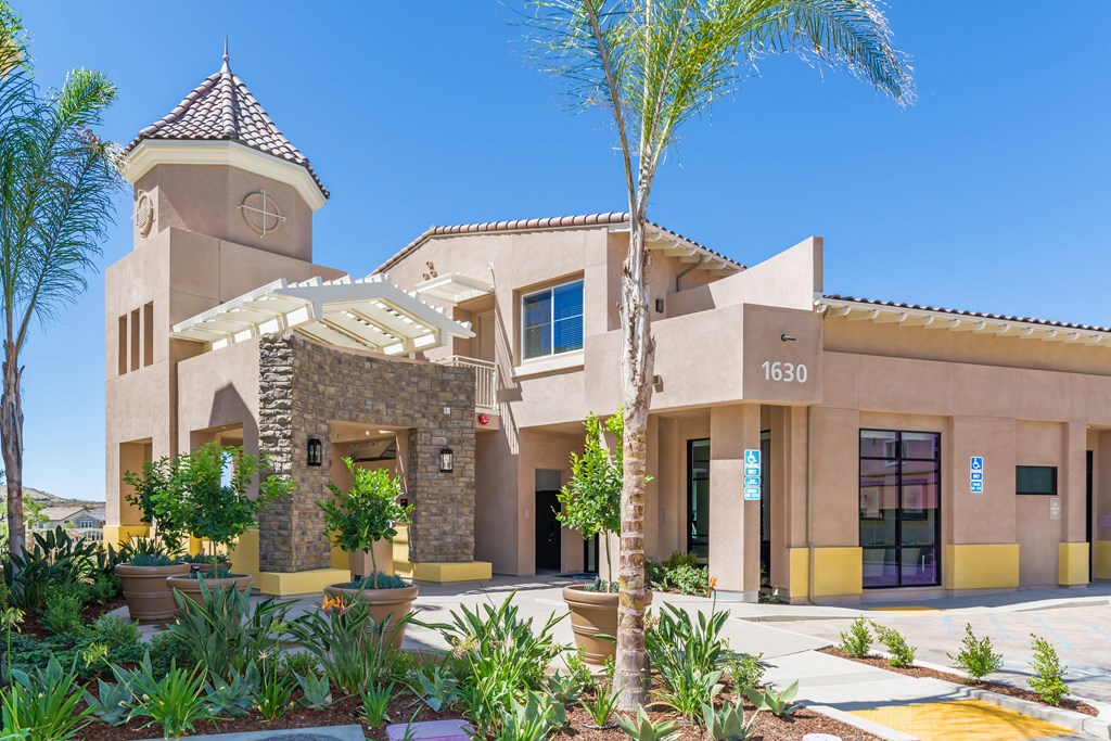 Building at Salerno, Chula Vista, CA, 91913