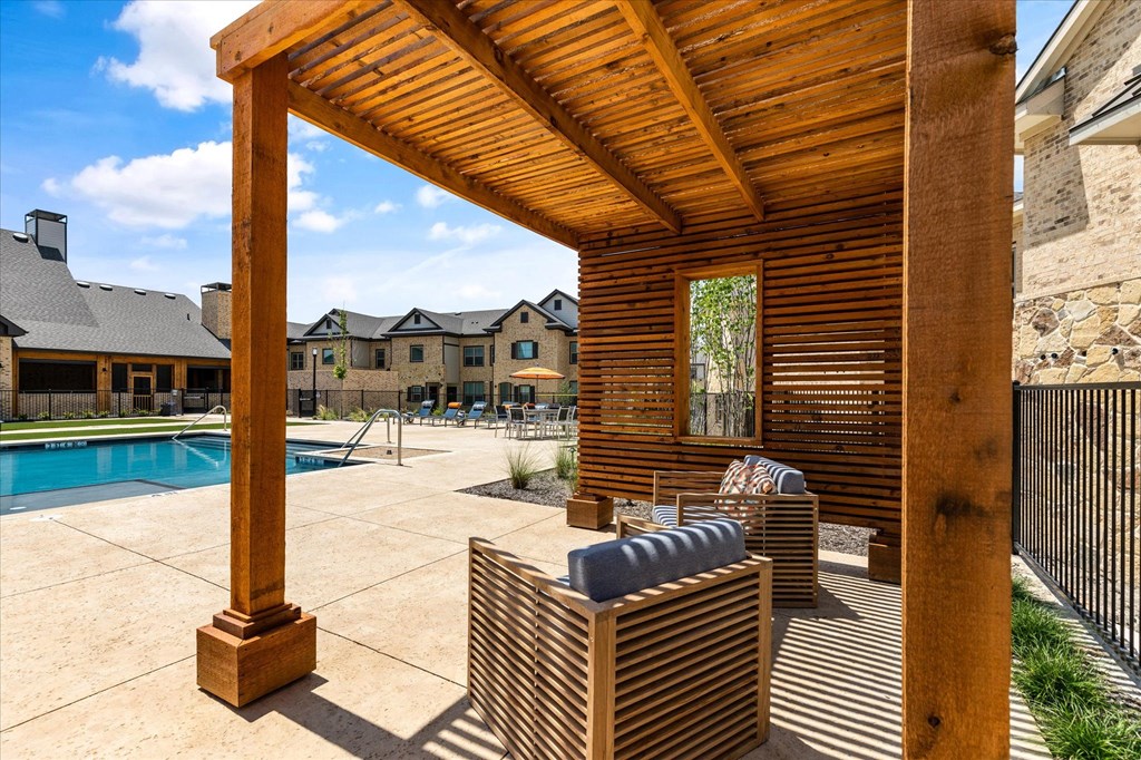 relax at the pool under the pergola