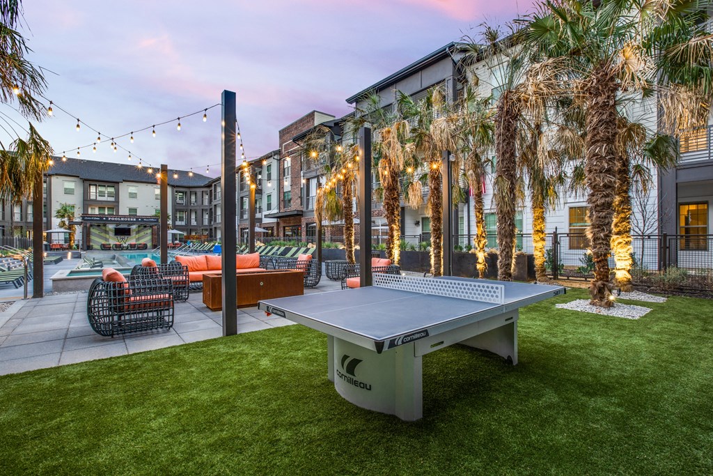 outdoor ping pong table