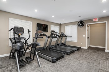 fitness center - Photo Gallery 23