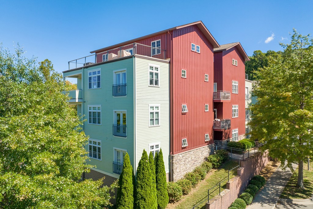 Sky Loft - Exterior of Building