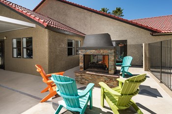 Outdoor Lounge at 5400 Vistas, Nevada, 89120 - Photo Gallery 15