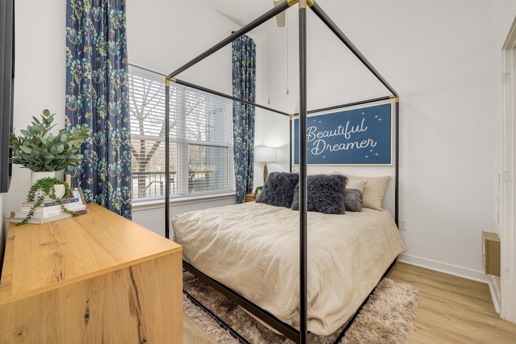 Midtown 205, Charlotte, NC, Cortado Midtown 205 Model Bedroom