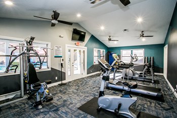 Fitness Center With Updated Equipment at 5400 Vistas, Las Vegas, Nevada - Photo Gallery 18