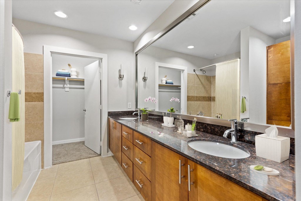 additional photo for property listing at heritage gem in the coolest suburb kalk bay, cape town