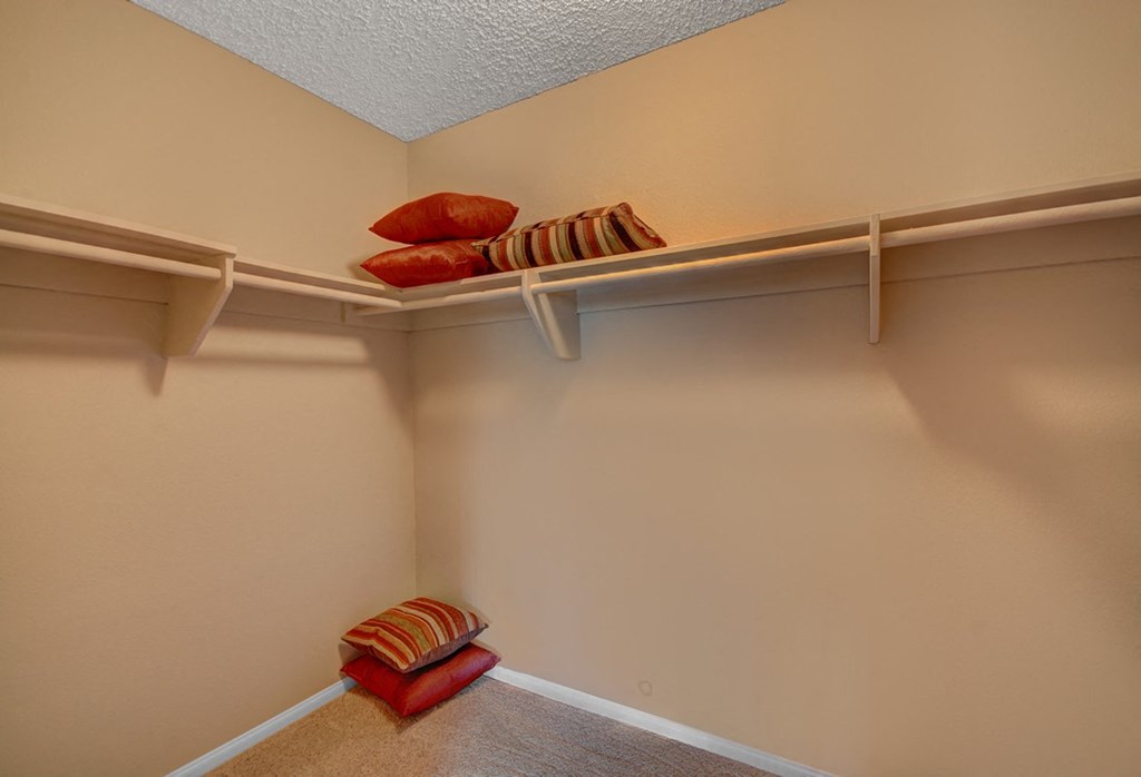 Closet  at Navajo Bluffs, San Diego, California