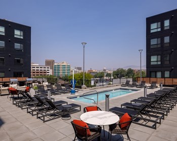 Pool Deck - Photo Gallery 3