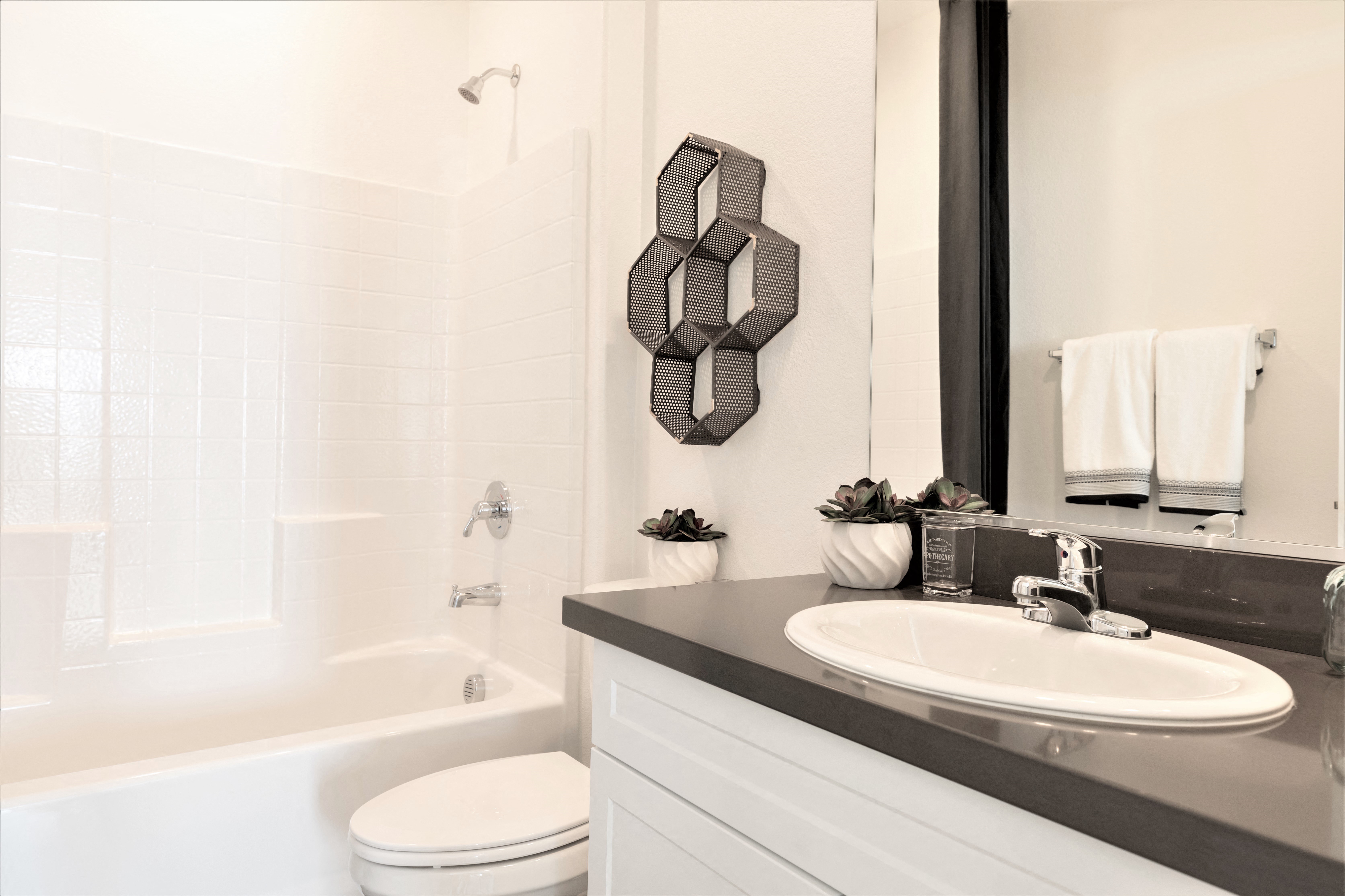 Moderne At Centennial