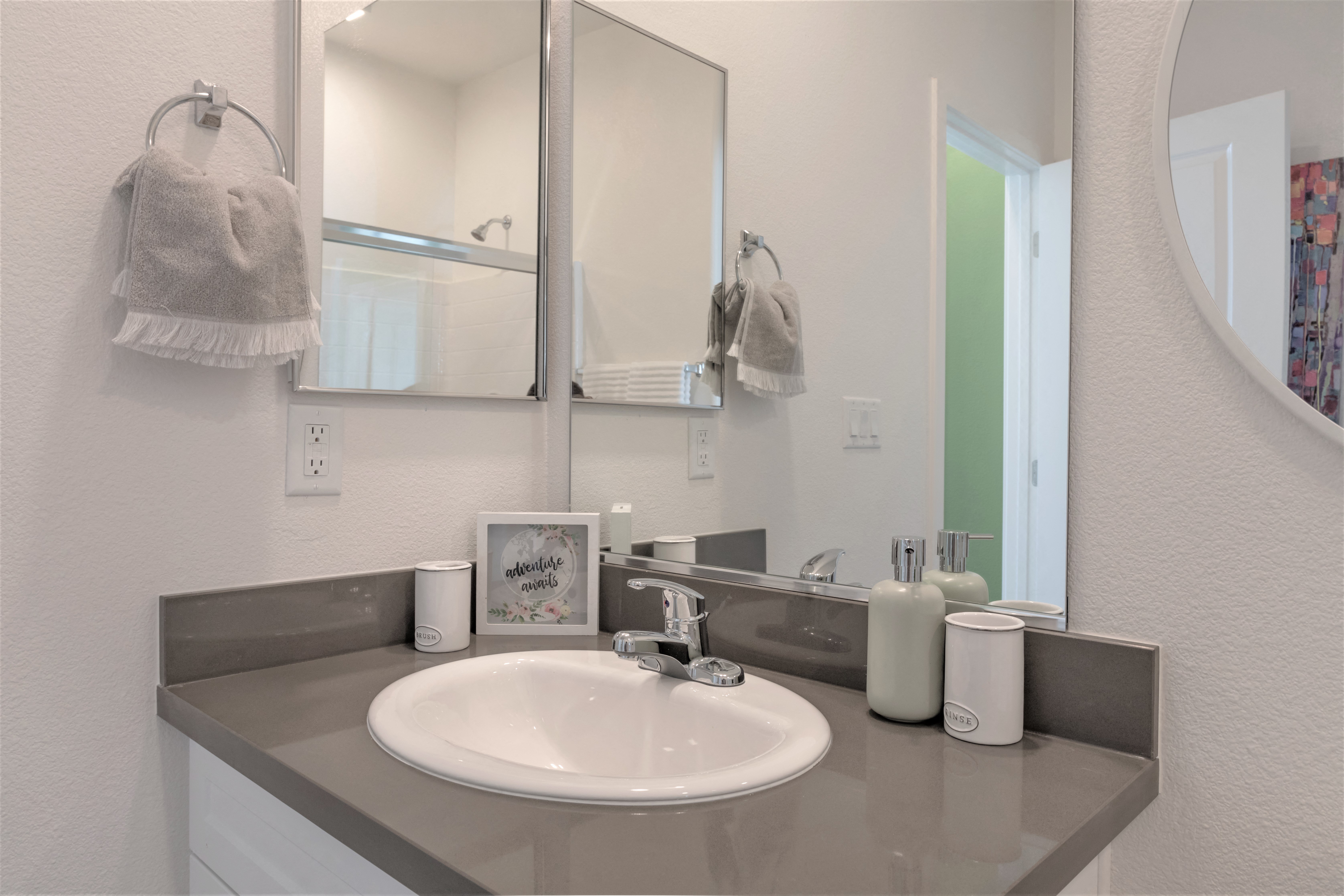 Moderne At Centennial