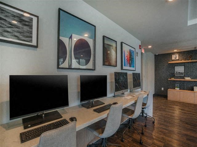 Business Center at Metro Mission Valley, San Diego, 92108