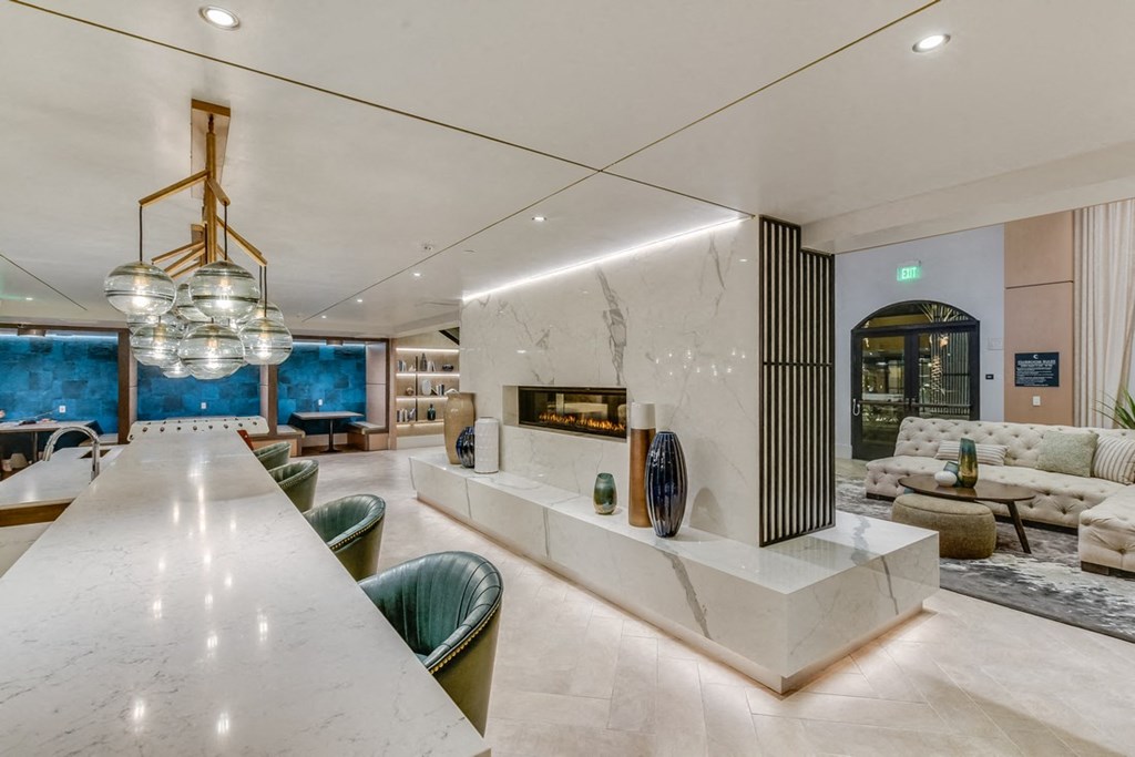 Exclusive Club Room at Sola, California, 92130