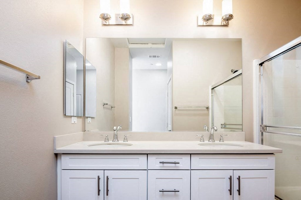 Bathroom With Vanity Lights at Ocean Air, San Diego California