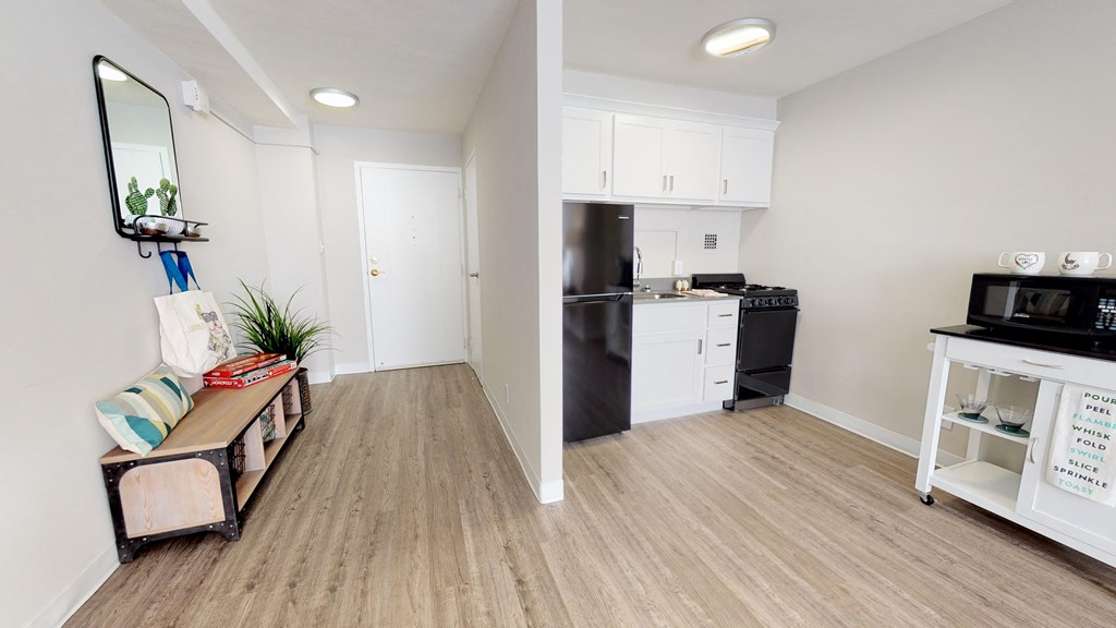 330 Oak Grove Apartments