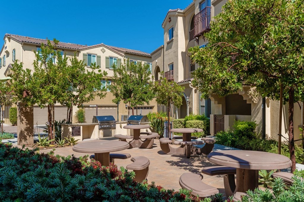 Grill Area at Tavera Apartments