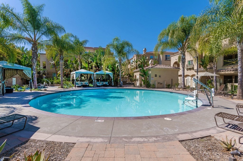 Pool at Tavera Apartments