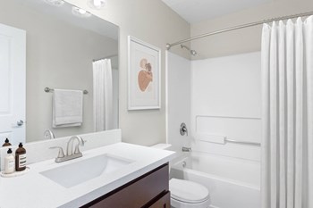bathroom - Photo Gallery 5