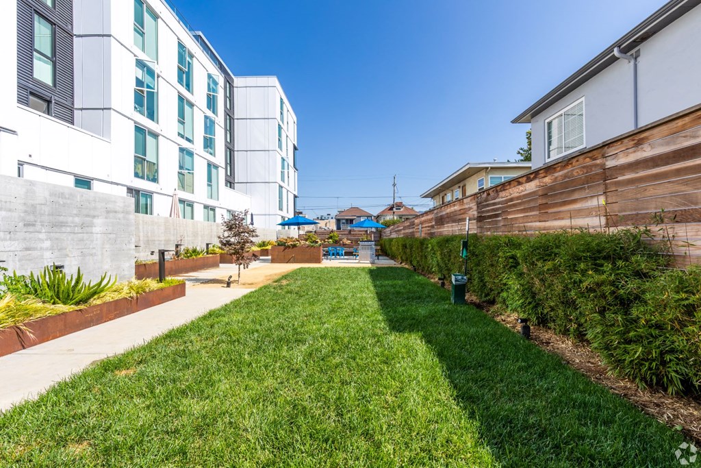 Exterior building image