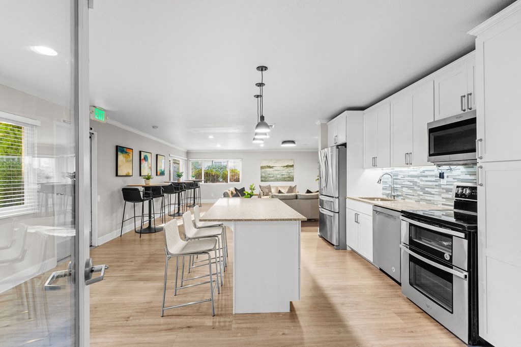 Fully Equipped Kitchen Fully Equipped Kitchen at Central Park East, Washington, 98007