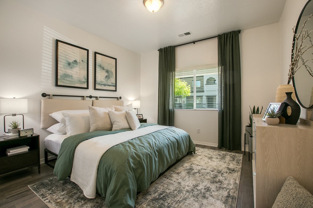 A Bedroom With a Window at Cantata at the Trails, Albuquerque