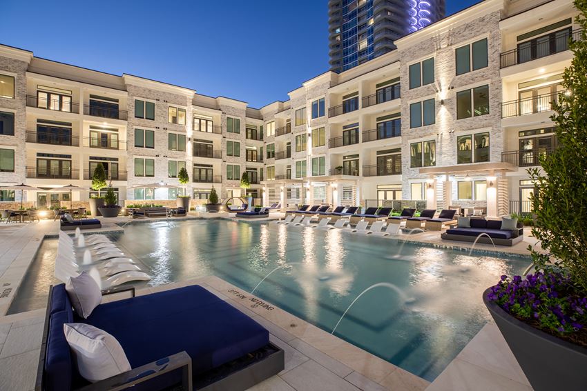 pool - Photo Gallery