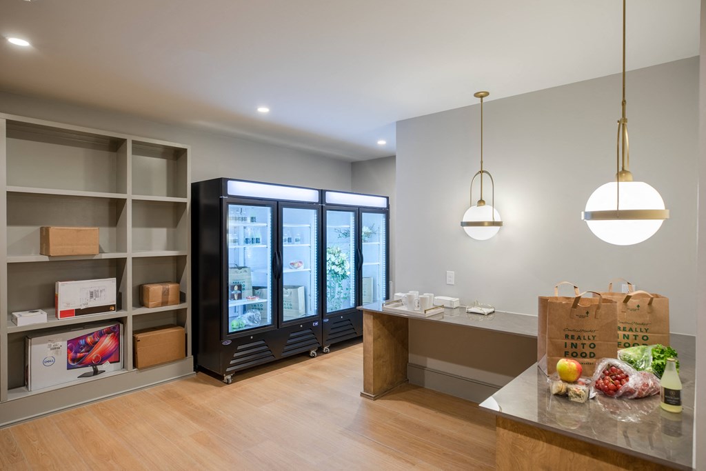 Package and Cold Storage