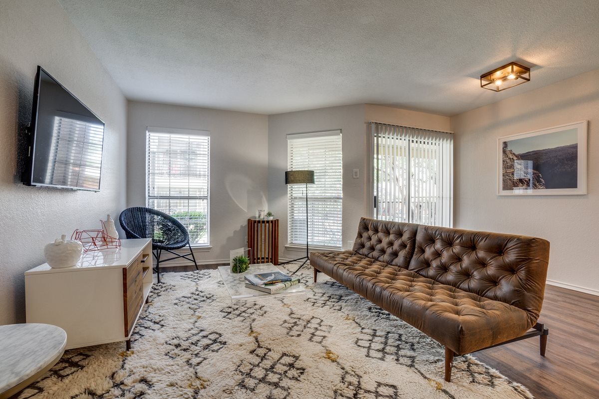 Tenison At White Rock Apartments