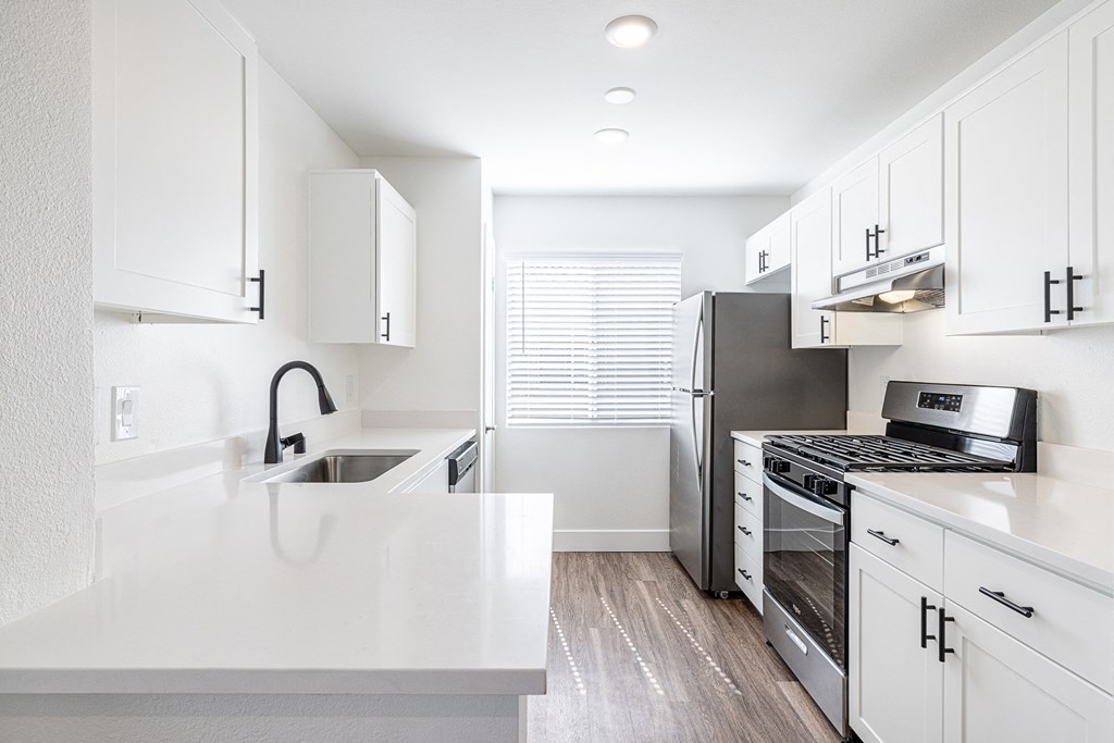 2 Bedroom, 1 Bathroom Kitchen at Deerwood Apartments