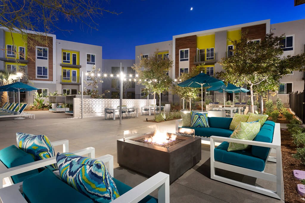 Outdoor Courtyard  at Rivue, Chula Vista, California