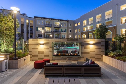 Outdoor Lounge