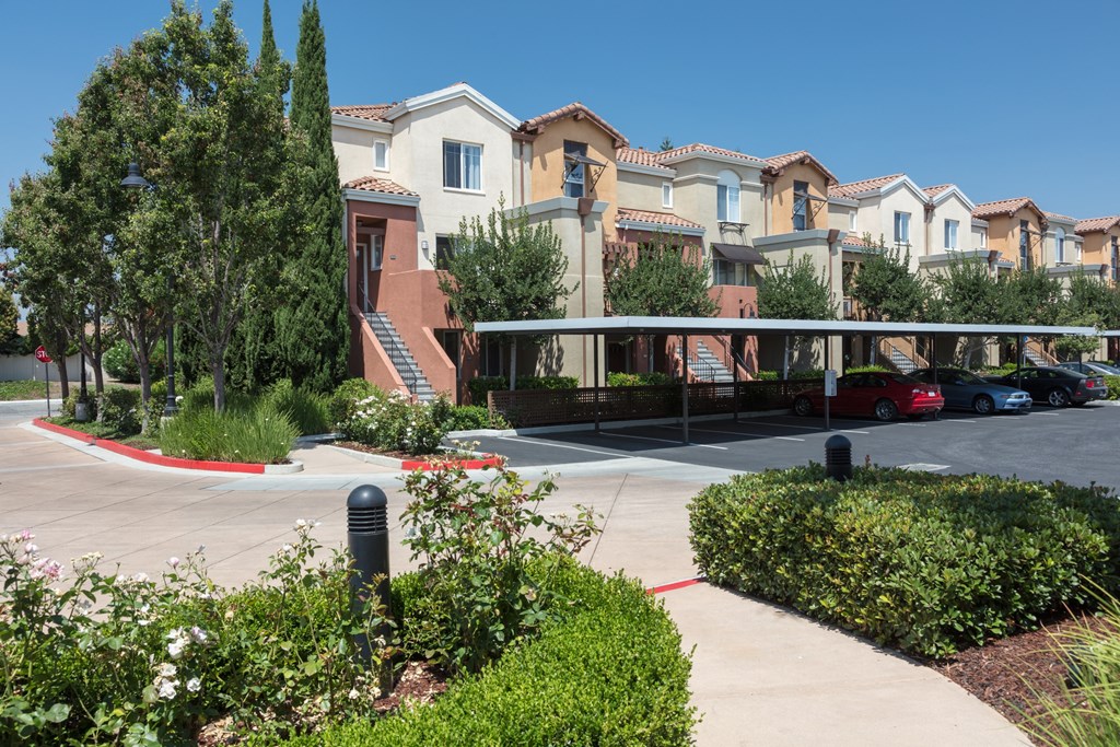 Tamarind Square Exterior with carpots