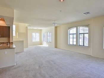 Unfurnished living room model - Photo Gallery 3