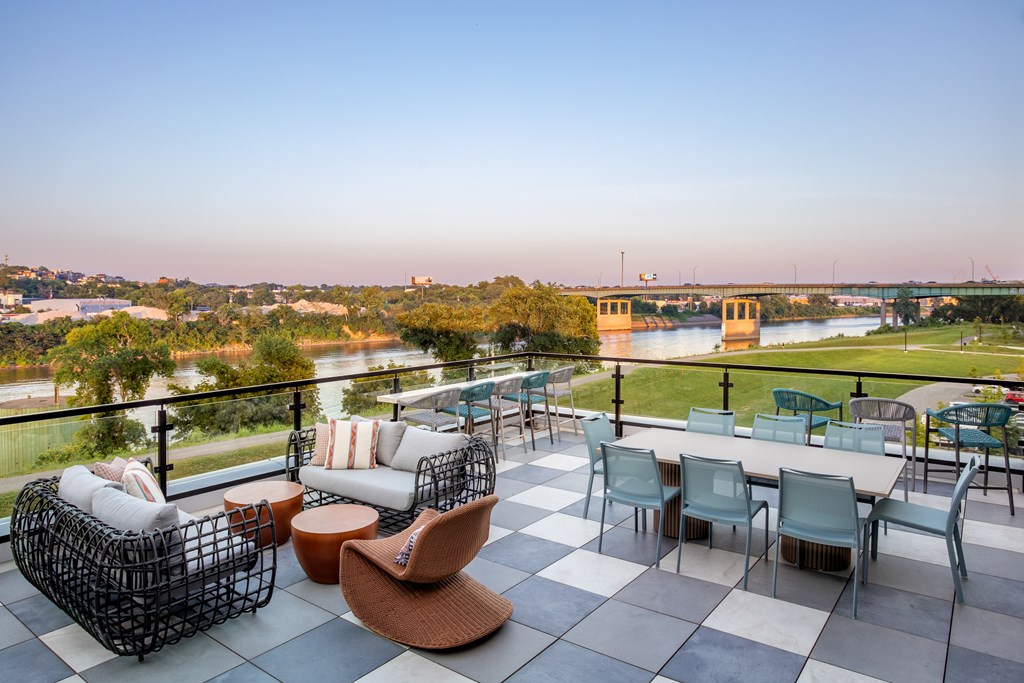 Outdoor Rooftop Deck with seating and views of the Cumberland river