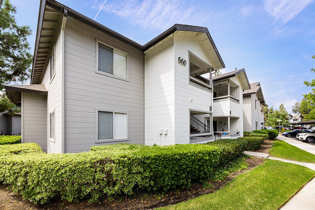Exterior shot of the Ashton Apartments