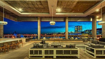 Rooftop Terrace - Photo Gallery 11
