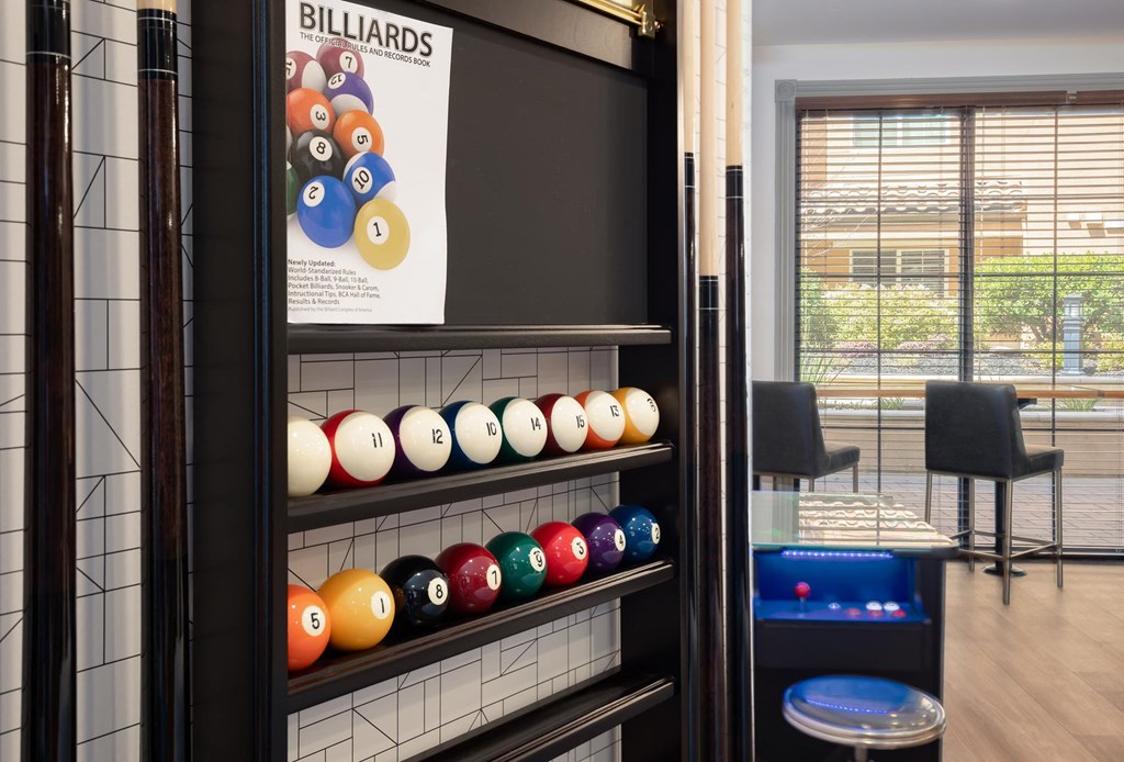 Game room Pool balls