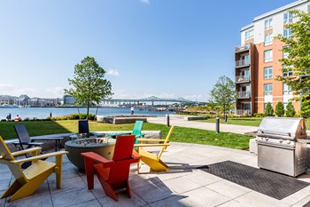 126 Border Street Studio-3 Beds Apartment for Rent - Photo Gallery 2
