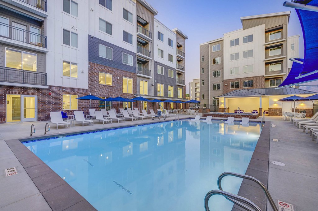 Corner view of the pool at Bravada 193