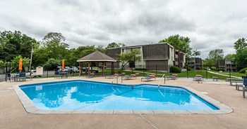 pool - Photo Gallery 6