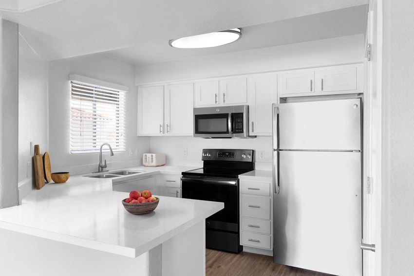Chef-Inspired Kitchens Chef-Inspired Kitchens at San Valiente, Phoenix, AZ, 85021 - Photo Gallery