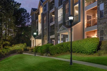 Sunset Photo of Property Exterior at Belmont Place, Marietta, Ga - Photo Gallery 2