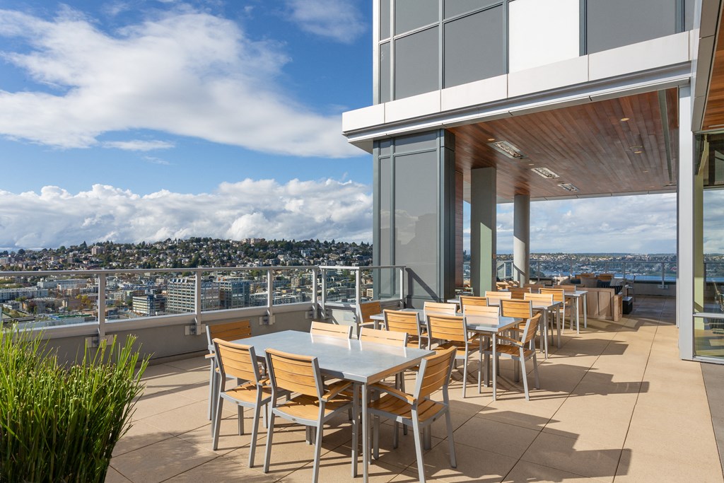 Ascent South Lake Union Rooftop Lounge