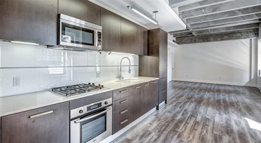 727 W 7Th St. Studio-2 Beds Apartment for Rent Photo Gallery 1