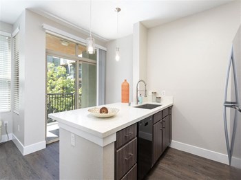 Kitchen - Photo Gallery 11